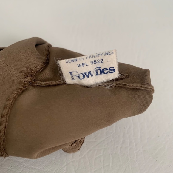 Vintage 60s Fownes Brown Nylon with Leather Accent Driving Gloves - Picture 9 of 10